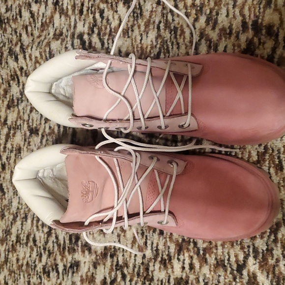 Shoes - Picture 2 of 2